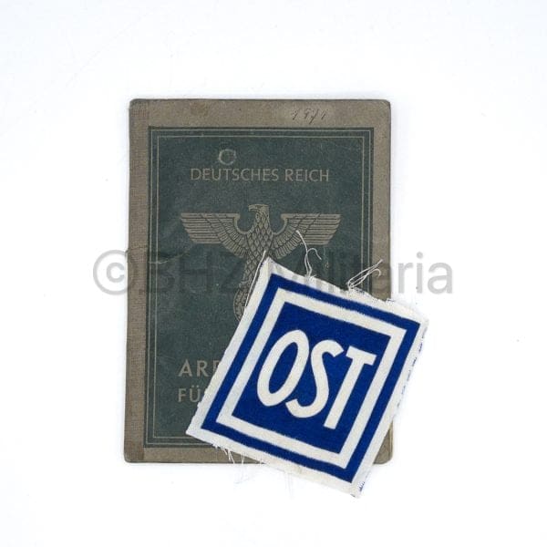 Arbeitsbuch für Ausländer + OST badge