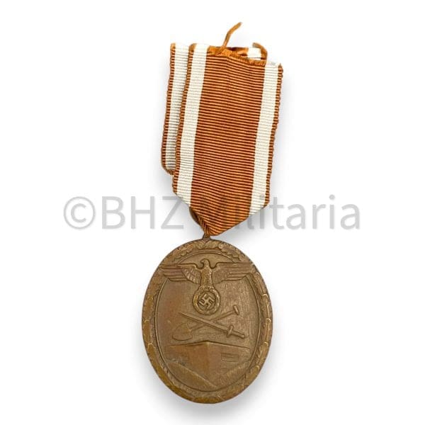 Deutsches Schutzwall Ehrenzeichen / Westwall Medaille