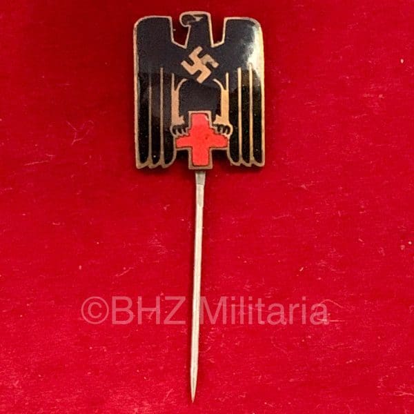Membership pin DRK (Deutsches Rotes Kreuz)