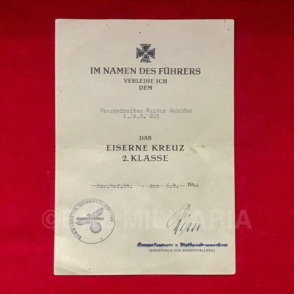 Oorkonde IJzeren Kruis 2. Klasse ondertekent door Generalleutnant Walther Risse