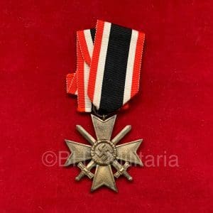 Kriegsverdienstkreuz 2. Klasse met Zwaarden