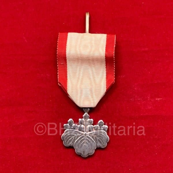 Orde van de Rijzende Zon - 8e Klasse