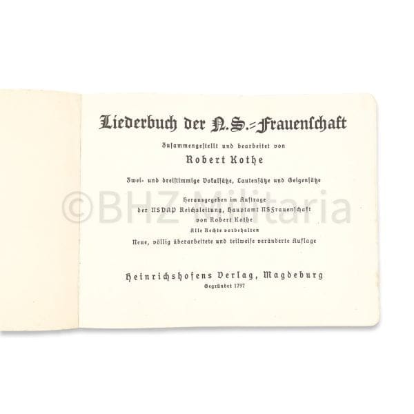 NS Frauenschaft Member pin M1/13 with Liederbuch