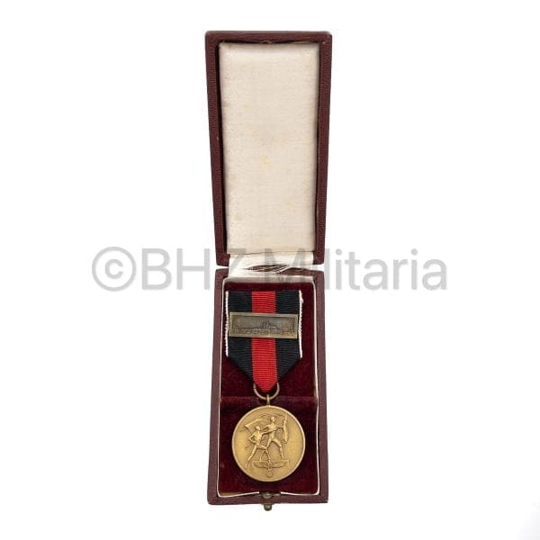 Medaille zur Erinnerung an den 1. Oktober 1938 Spange Prager Burg
