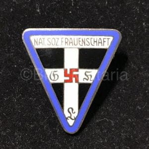 NS-Frauenschaft (NSF) pin for leaders