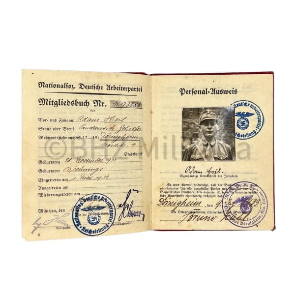 NSDAP Mitgliedsbuch 1932 - SA Mann