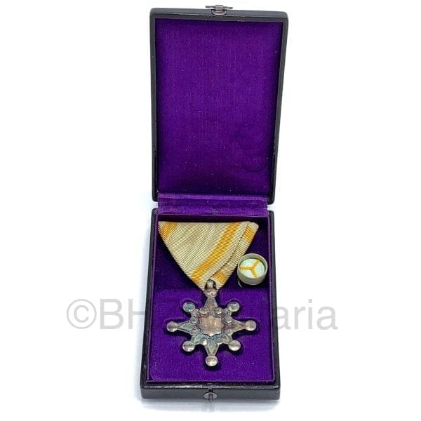 Orde van de Heilige Schat - Zuihosho - 8e Klasse