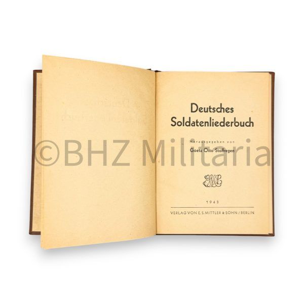 German soldiers songs book goetz otto dust rain
