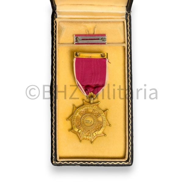 legion of merit/legionairre met naam in etui