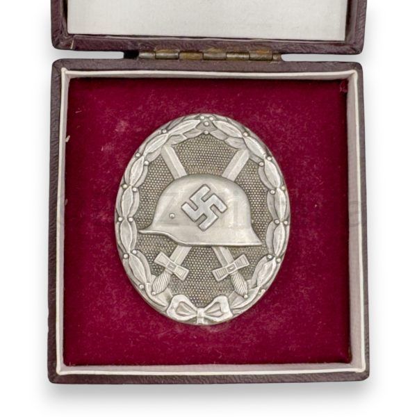 verwundetenabzeichen 1939 zilver mm30 hauptmünzamt in doosje